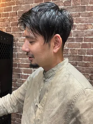 ミディアム カラー パーマ ヘアアレンジ メンズ キッズ ネイル マツエク・マツパ アイブロウ 久木原 ゆりのヘアスタイル