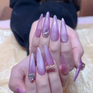 ネイル MoonNail ユリ🌸のネイルデザイン