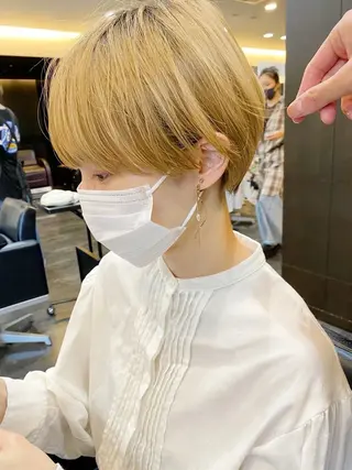 ショート カラー 片山 寛大のヘアスタイル
