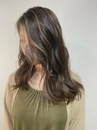 ロング カラー レイヤーカット 赤み消し　店長/大和のヘアスタイル