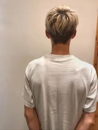 ショート カラー メンズ 中村 梨沙のマツエク・マツパデザイン