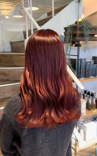 セミロング カラー 石野 友唯のヘアスタイル