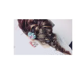 ロング パーマ ヘアアレンジ くるくるパーマ aikoのヘアスタイル