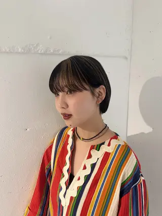 ショート カラー *UNU* RICOのヘアスタイル