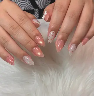 ネイル 伊藤 菜緒のネイルデザイン