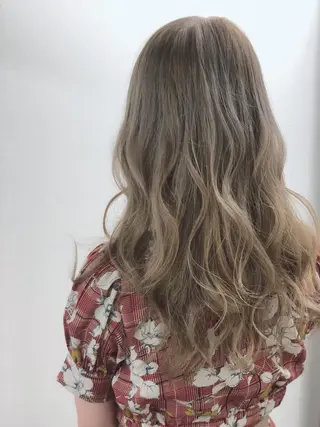 カラー Crystal 船橋のヘアスタイル