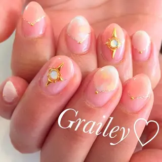 ネイル Grailey nail salonのネイルデザイン