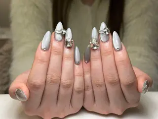 カラー Jenn Nail Salonのネイルデザイン