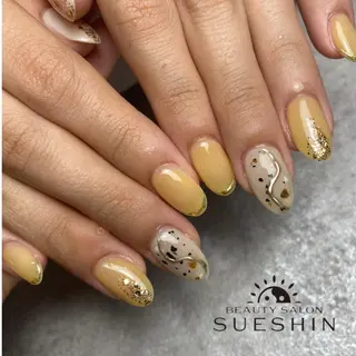 ミディアム ネイル S ueshinのネイルデザイン