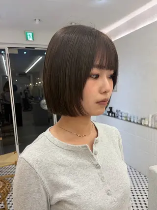 ショート カラー ベージュ🤎透明感 カラー/リン🔔のヘアスタイル