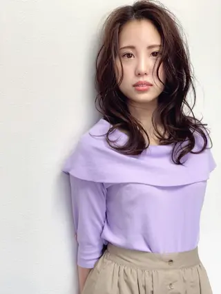 セミロング カラー パーマ ヘアアレンジ キッズ ネイル 岩崎 克秀のヘアスタイル