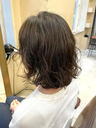 ミディアム パーマ 髪質改善 縮毛矯正/ レイヤー/銀座/本木のヘアスタイル