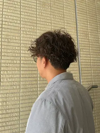 ショート パーマ メンズ みさき/レイヤー/ハ ッシュカット/パーマのヘアスタイル