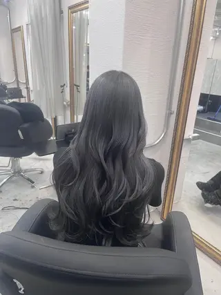 ロング カラー グレージュ/透け感 カラー/透明感カラーのヘアスタイル