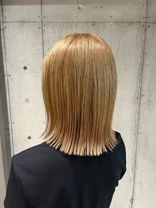 セミロング カラー ヘアアレンジ 🍀透明感カラー×垢 抜けボブ リクト💥のヘアスタイル