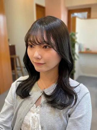 セミロング カラー 透明感カラー/韓国 ヘア🩶yuri🩵のヘアスタイル