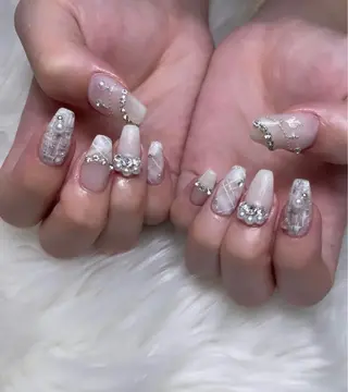 ロング ネイル BELLUNA Mizuki❤︎のネイルデザイン