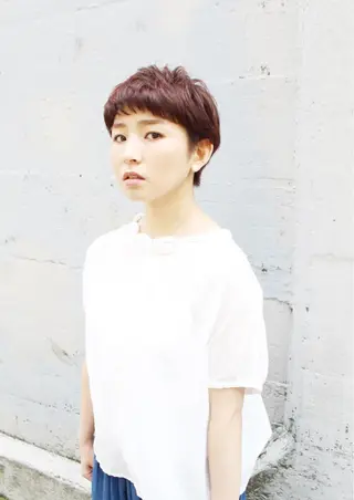 ショート 桑名 淳のヘアスタイル