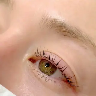 マツエク・マツパ WHITE EYE 京橋店の眉毛・アイブロウイメージ