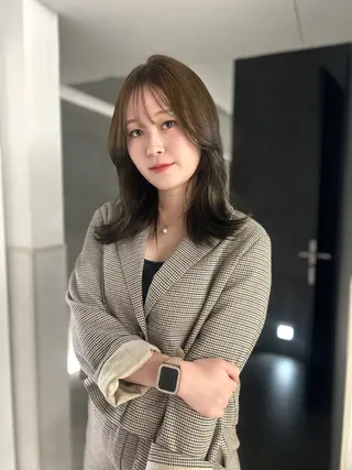 カラー ❤︎REIKA❤︎ ブリーチなしWカラーのヘアスタイル