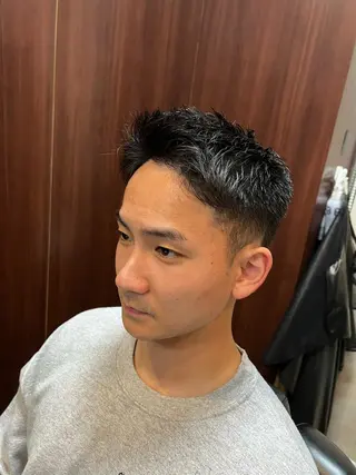 ショート 吉田 一希のヘアスタイル