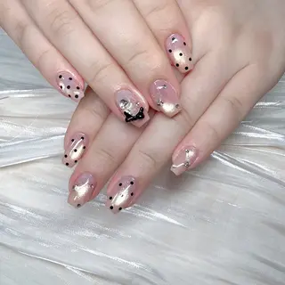 ネイル &ME Mikoのネイルデザイン