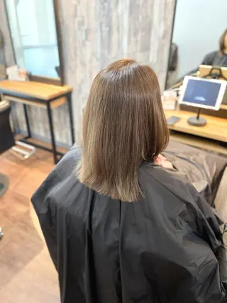 ミディアム カラー Luzir⭐︎ GEN⭐︎のヘアスタイル
