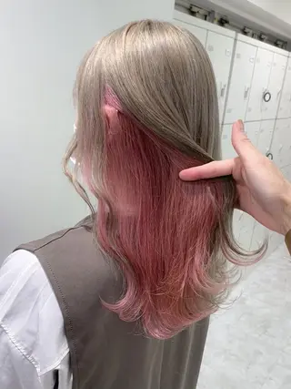 セミロング 🇰🇷韓国スタイル 🇰🇷友輝のヘアスタイル