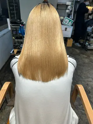 ロング 金 春江のヘアスタイル