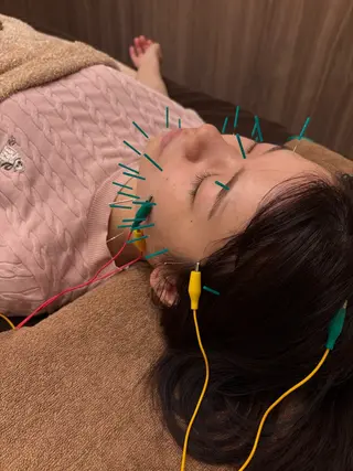 HariLounge 梅田のエステ・リラクイメージ