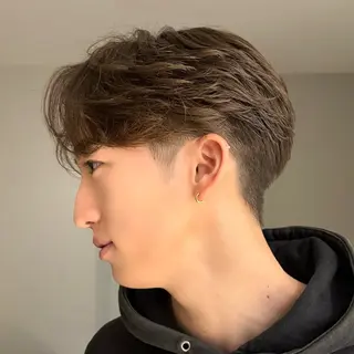 メンズ センターパート特化/ メンズカット/ヒロキのヘアスタイル