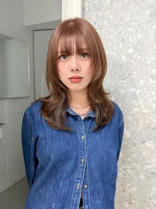 ミディアム カラー ハッシュカット&艶々 ハイトーン/ミワのヘアスタイル