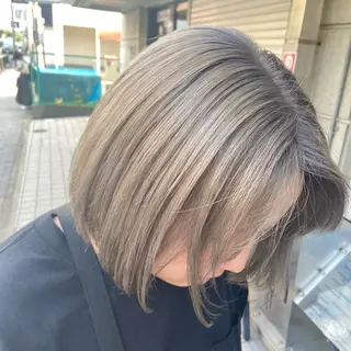 ショート しみず まりかのヘアスタイル