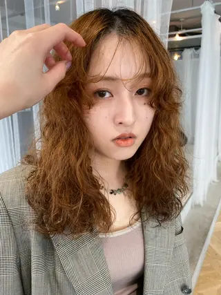 ロング サトウ ナナのヘアスタイル