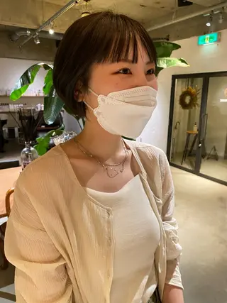 ショート カラー 聖 来のヘアスタイル