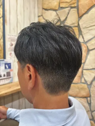 メンズ 三嶋 陽友のヘアスタイル
