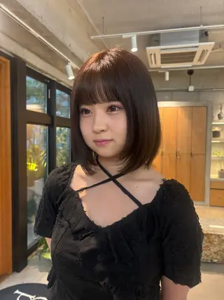 ミディアム カラー 林 璃乙菜のヘアスタイル