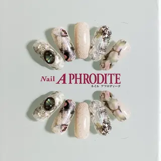 ネイル Nail Aphroditeのネイルデザイン