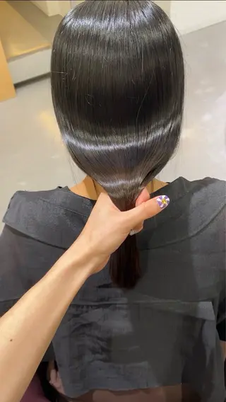 ロング ️🫧透明感カラー& 髪質改善🎀いさきのヘアスタイル