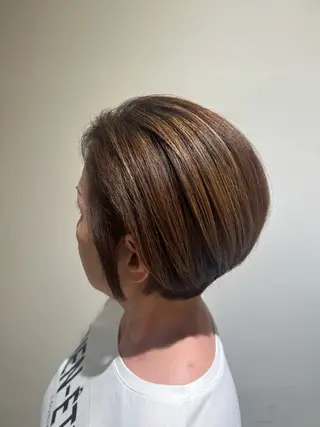 ショート カラー 柳澤 武宏のヘアスタイル
