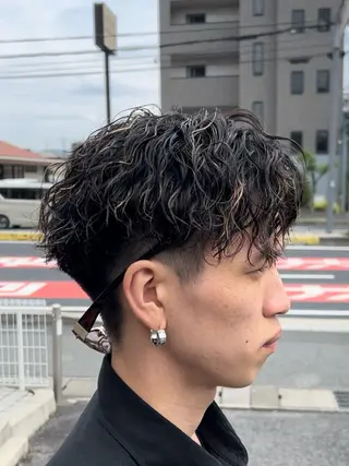 ミディアム パーマ メンズ 福井 太暉のヘアスタイル