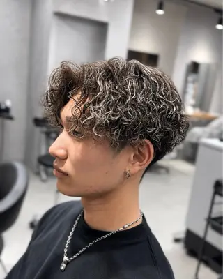 ショート カラー パーマ メンズ 🔥メンズ 特化🔥菊水皐暉🔥のヘアスタイル