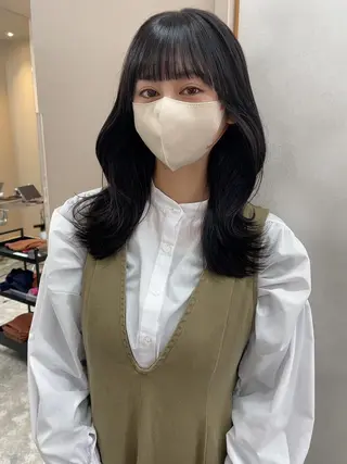 ミディアム YUKI / レイヤーカット🤍のヘアスタイル