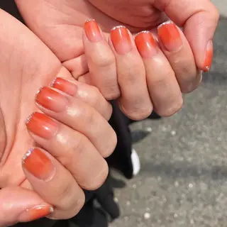 ネイル BEE NAILのネイルデザイン