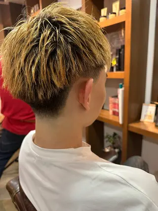 ショート メンズ 濱中 一翔のヘアスタイル