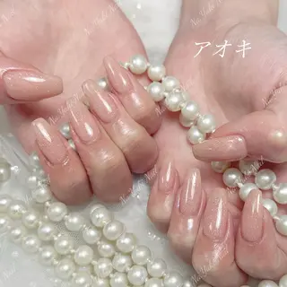 ネイル 🦋 Queenieのネイルデザイン