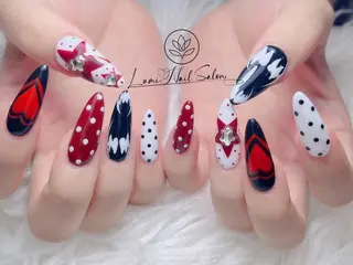 ネイル Lumi Shinokuboのネイルデザイン