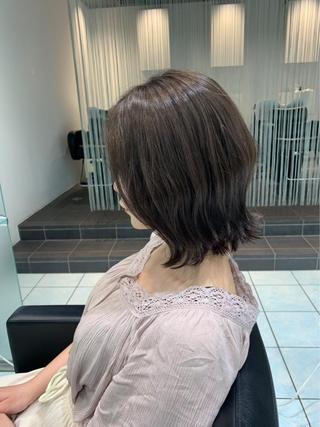 ミディアム 神頭 彩のヘアスタイル