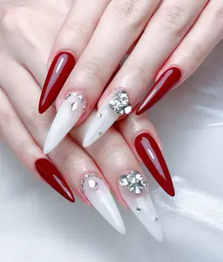 ネイル 🎀M nails✨ ビューティーのネイルデザイン
