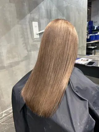 ロング カラー 近藤 慧依のヘアスタイル